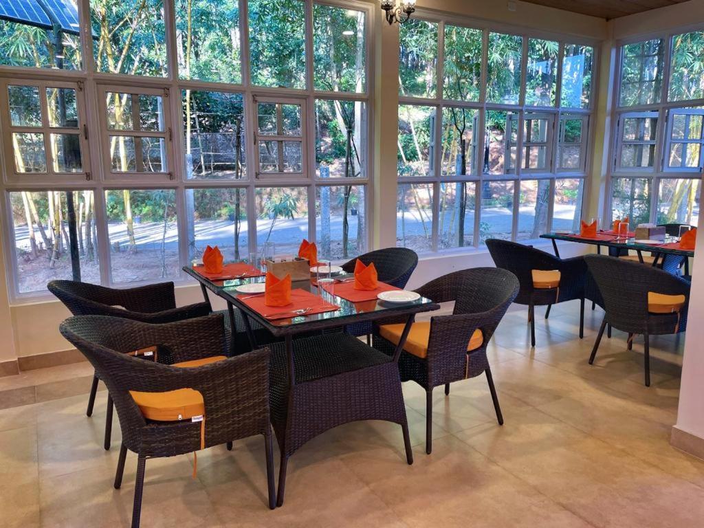 Bougainvillea Retreat & Spa Kaharpara Екстер'єр фото